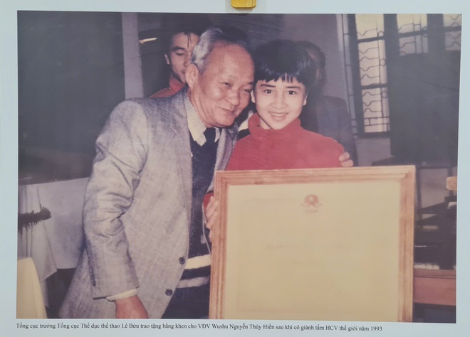 HLV Kim Sang-sik nói lời xúc động nhân Ngày Thể thao Việt Nam- Ảnh 4. HLV Kim Sang-sik nói lời xúc động nhân Ngày Thể thao Việt Nam- Ảnh 4.