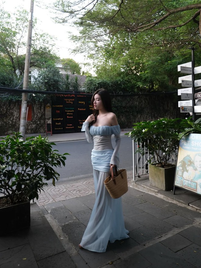 Thời trang du lịch mùa hè không thể thiếu túi cói- Ảnh 7. Thời trang du lịch mùa hè không thể thiếu túi cói- Ảnh 7.