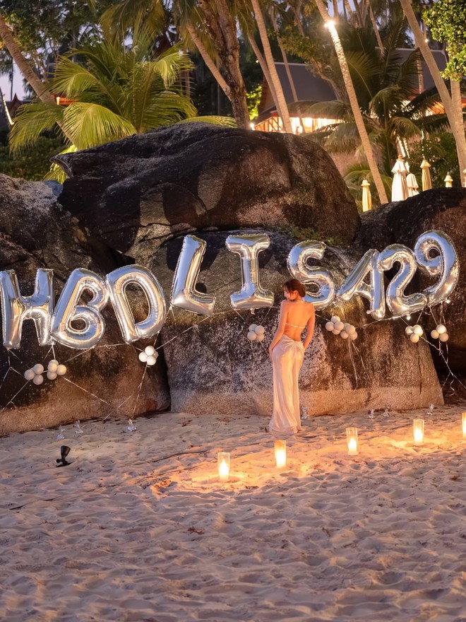 Lisa Blackpink đ&oacute;n tuổi 29 v&agrave; sự nghiệp &acirc;m nhạc đầy ấn tượng - Ảnh 10.