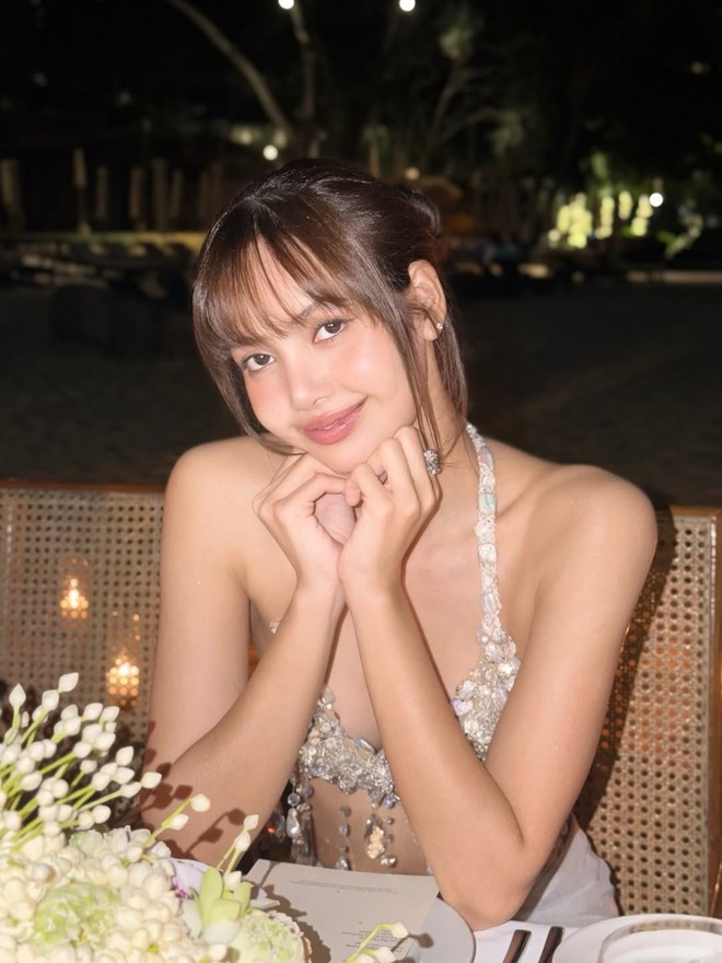 Lisa Blackpink đ&oacute;n tuổi 29 v&agrave; sự nghiệp &acirc;m nhạc đầy ấn tượng - Ảnh 3.