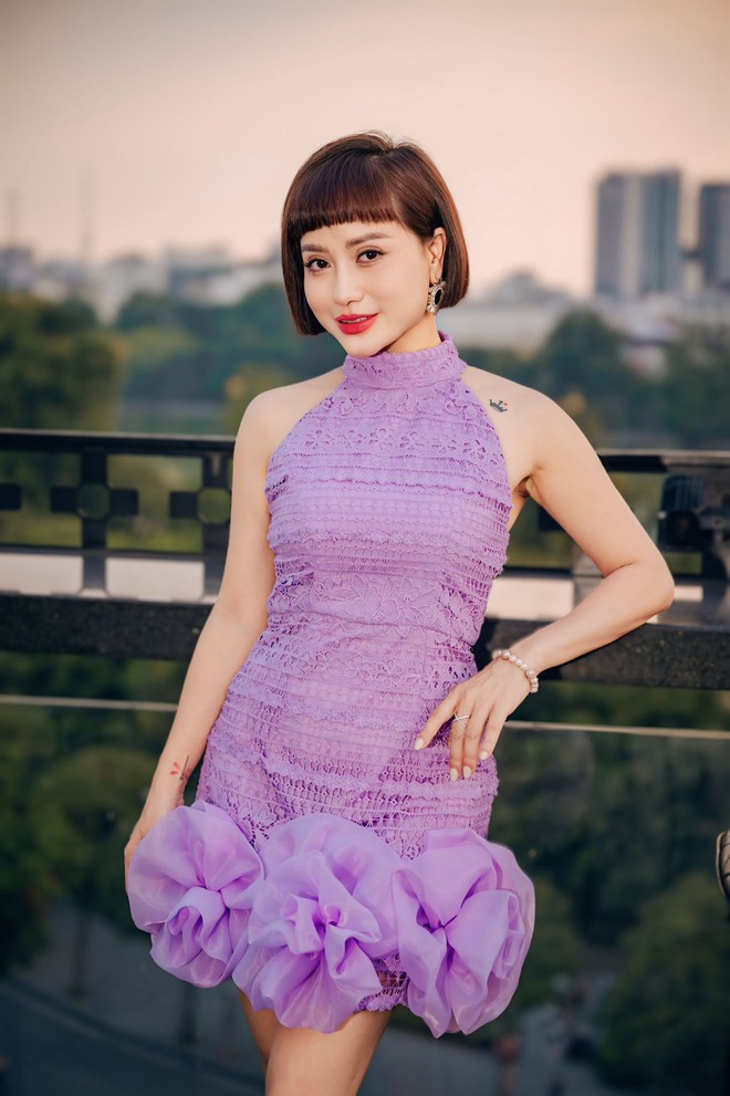 Xanh xô, hồng cam hay phớt tím mới là "màu quyền lực" năm 2026? - Ảnh 7.