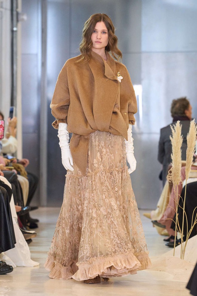 Xanh xô, hồng cam hay phớt tím mới là "màu quyền lực" năm 2026? - Ảnh 1.