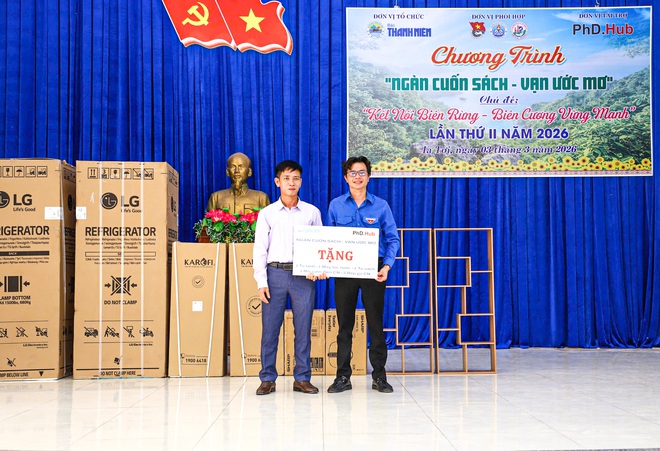 Truyền cảm hứng, bồi đắp tr&aacute;ch nhiệm bảo vệ chủ quyền bi&ecirc;n giới cho thế hệ trẻ- Ảnh 5.