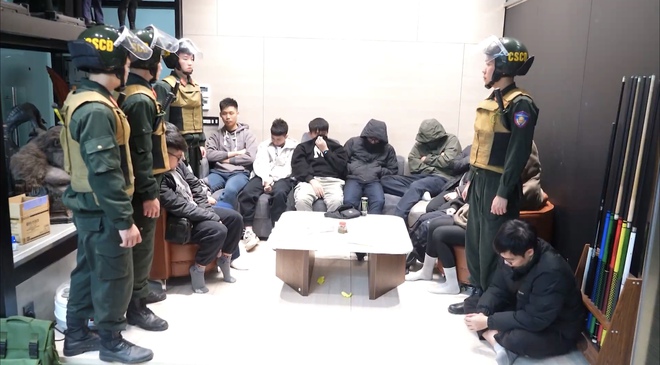 Vụ &lsquo;X&ocirc;i Lạc TV&rsquo;: Bắt b&igrave;nh luận vi&ecirc;n &lsquo;Batman&rsquo;&rsquo;, &lsquo;Người Rơm&rsquo;&hellip; v&agrave; thu 300 tỉ đồng - Ảnh 8.