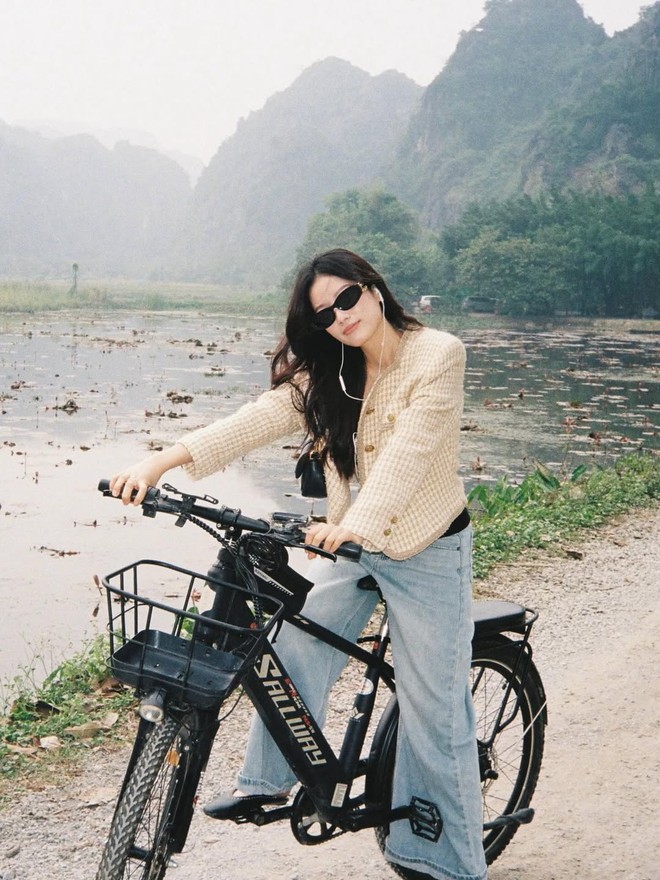 Quần jeans ống rộng mang đến vẻ ngoài tự tin và năng động cho nàng- Ảnh 10.