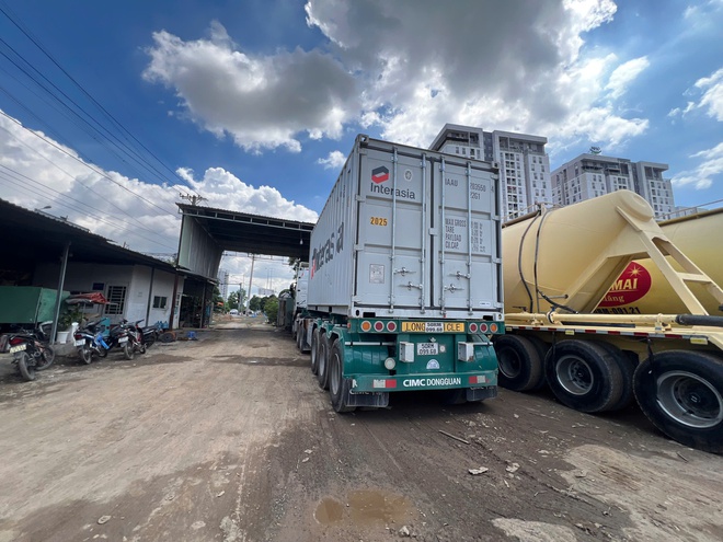 TP.HCM: Xử l&yacute; vi phạm c&aacute;c b&atilde;i xe container tự ph&aacute;t tr&ecirc;n đường V&otilde; Ch&iacute; C&ocirc;ng- Ảnh 5.