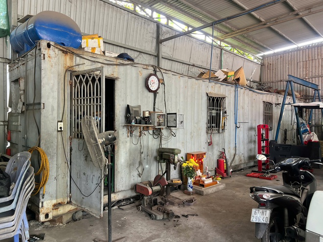 H&agrave;ng loạt vi phạm tại c&aacute;c b&atilde;i xe tr&aacute;i ph&eacute;p, phường C&aacute;t L&aacute;i ra qu&acirc;n xử l&yacute; - Ảnh 3.