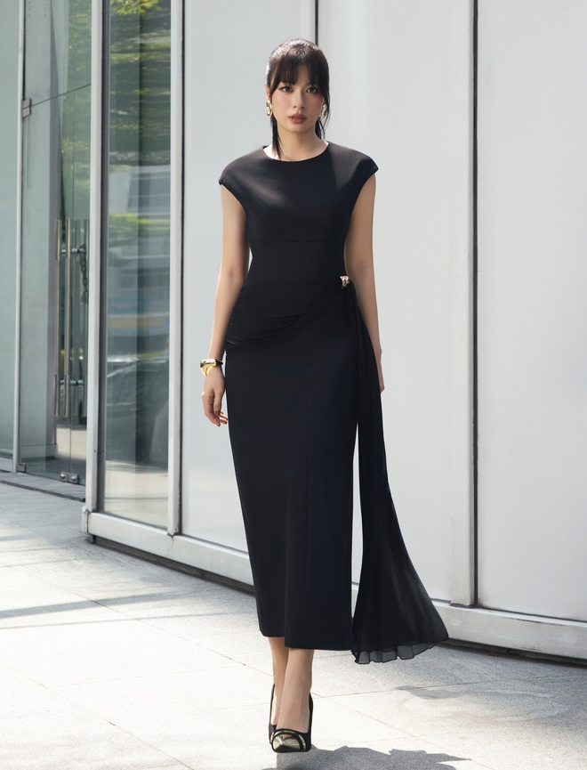 Đầm đen tối giản, lựa chọn 'chân ái' cho những ngày lười - Ảnh 5.