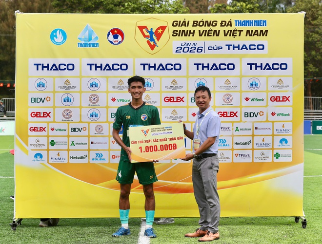 Cầu thủ ghi si&ecirc;u phẩm gi&uacute;p đại diện Đ&agrave; Nẵng thắng lợi: 'Rất bất ngờ v&igrave;...'- Ảnh 3.