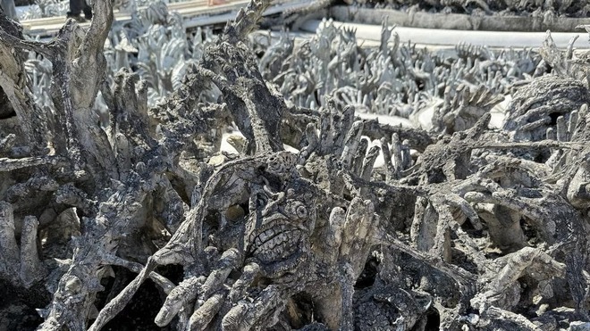 Ngôi đền được ví như 'Địa ngục trần gian' ở Thái Lan thu hút du khách- Ảnh 3. Ngôi đền được ví như 'Địa ngục trần gian' ở Thái Lan thu hút du khách- Ảnh 3.