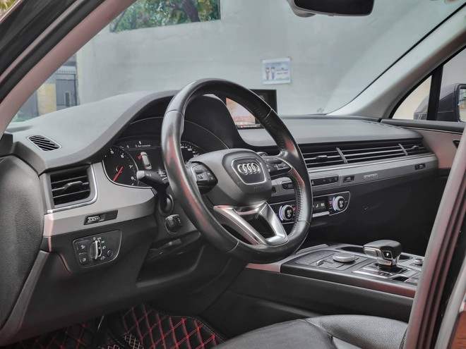 SUV 7 chỗ của Audi rớt gi&aacute; hơn 250 triệu mỗi năm - Ảnh 3.