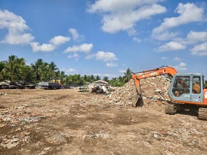 - Ảnh 4. - Ảnh 4.