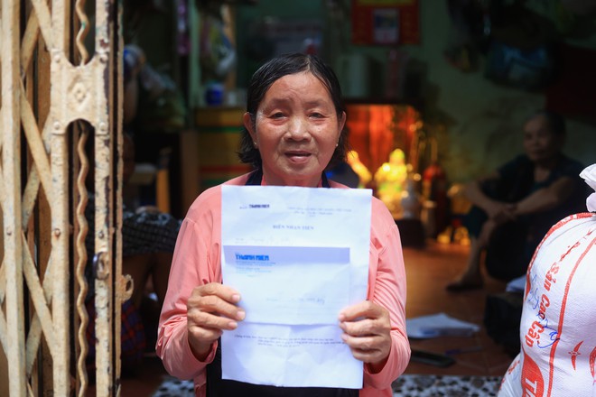 'X&oacute;m v&eacute; số xứ Nẫu' ở TP.HCM: Nhận gần 100 triệu đồng, nhiều người bật kh&oacute;c- Ảnh 8.