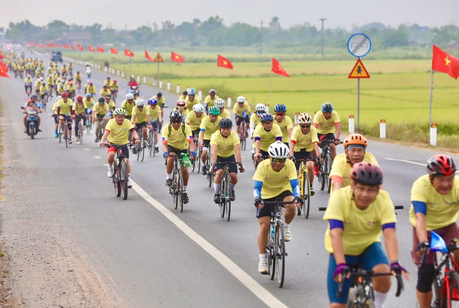 Ng&agrave;y hội đạp xe V&igrave; h&ograve;a b&igrave;nh 2026: Lan tỏa th&ocirc;ng điệp nh&acirc;n văn- Ảnh 5.