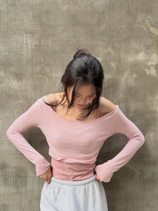 Làm mới tủ đồ với trang phục màu pastel nhẹ nhàng và hiện đại 2026 - Ảnh 5.