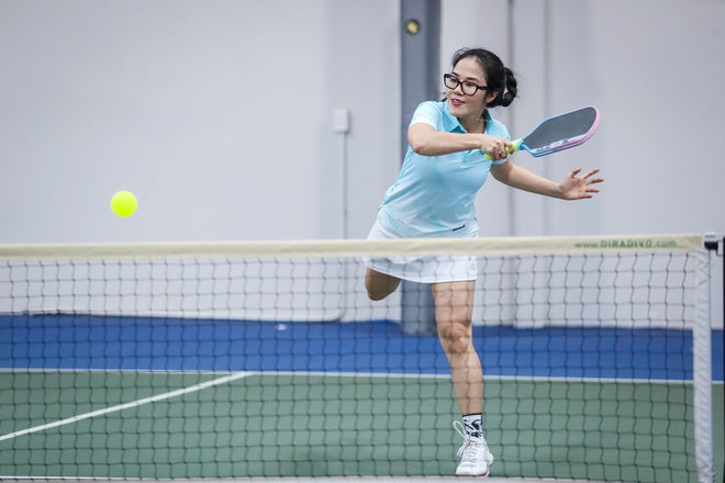 Đ&ocirc;i nữ B&aacute;o Thanh Ni&ecirc;n đoạt HCĐ giải pickleball Hội Nh&agrave; b&aacute;o Việt Nam- Ảnh 2.