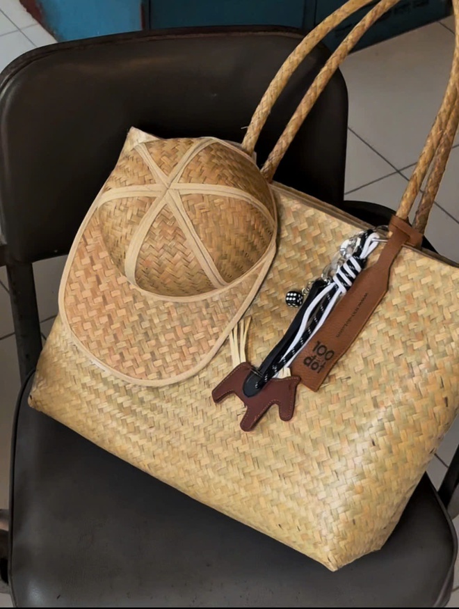 Dệt chiếu làng thành túi thời trang: Nhóm gen Z biến di sản thành xu hướng hot- Ảnh 10.