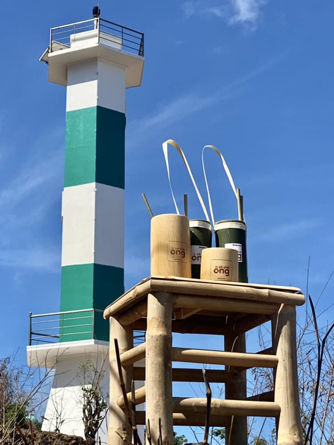 Dệt chiếu làng thành túi thời trang: Nhóm gen Z biến di sản thành xu hướng hot- Ảnh 2.