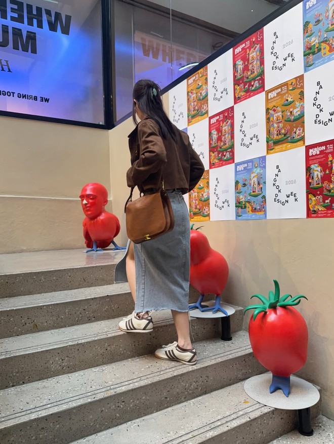 Chân váy denim 'khuấy đảo' phong cách thời trang mùa hè- Ảnh 8.