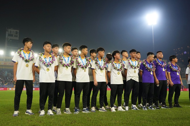 H&agrave; Nội ho&agrave;n thiện mảnh gh&eacute;p v&ocirc; địch, gợi mở điều n&agrave;y cho b&oacute;ng đ&aacute; Việt Nam- Ảnh 5.