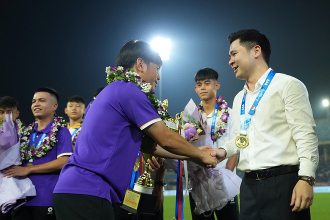 H&agrave; Nội ho&agrave;n thiện mảnh gh&eacute;p v&ocirc; địch, gợi mở điều n&agrave;y cho b&oacute;ng đ&aacute; Việt Nam- Ảnh 14.