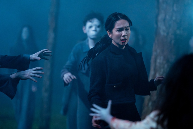 Hình ảnh gây chú ý của Ngọc Trinh và Xuân Lan - Ảnh 3.