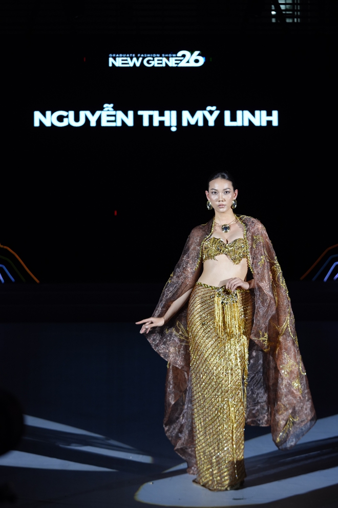 NTK Hà Duy, Vũ Việt Hà hội ngộ tại show diễn Trường đại học Kiến trúc- Ảnh 5.