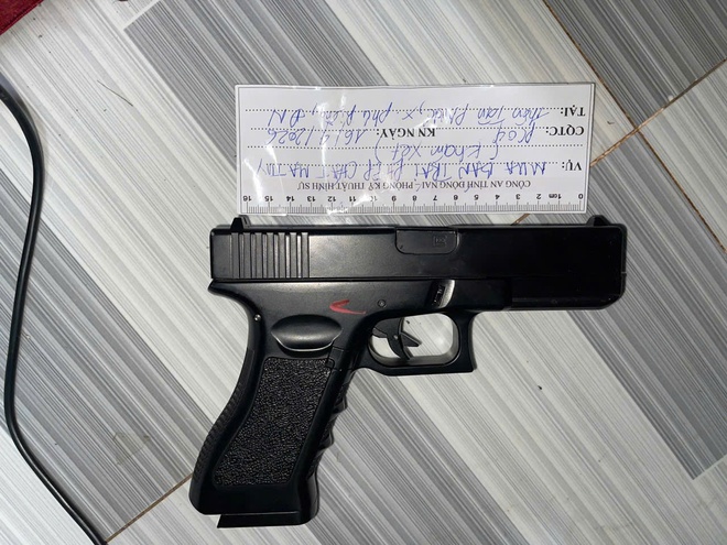  Triệt phá đường dây ma túy, thu giữ 4 khẩu súng - Ảnh 3.