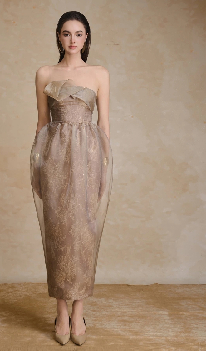 'Xuyên thấu có kiểm soát' vẫn khoe được phong cách thời trang tinh tế - Ảnh 9.