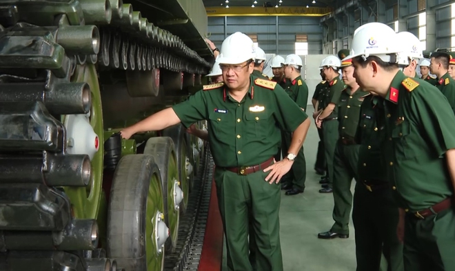 Bộ Quốc ph&ograve;ng chỉ đạo r&uacute;t ngắn thời gian chế tạo xe tăng T-1- Ảnh 3.