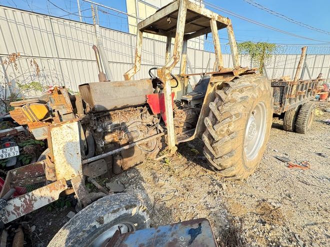 Chạy xe m&aacute;y c&agrave;y ra đường, t&agrave;i xế lẫn chủ xe bị CSGT phạt gần 90 triệu - Ảnh 6.