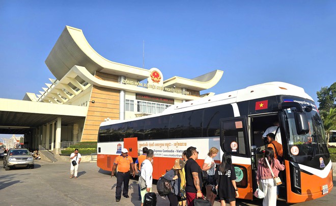 Cửa ng&otilde; giao thương ASEAN với sức mạnh cộng hưởng- Ảnh 3.