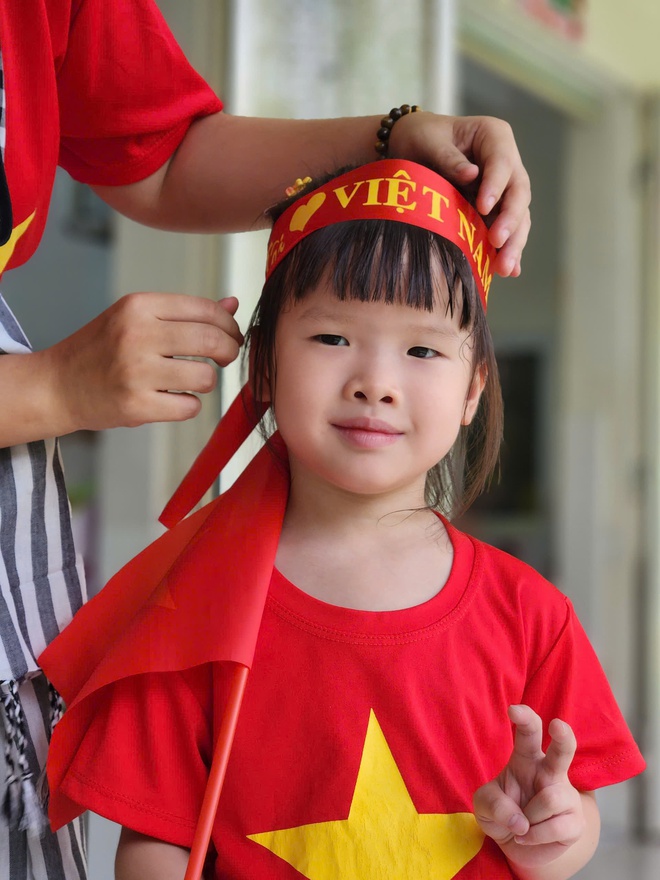 Rực rỡ cờ hoa mừng ng&agrave;y 30.4, kỷ niệm 51 năm đất nước thống nhất- Ảnh 19.