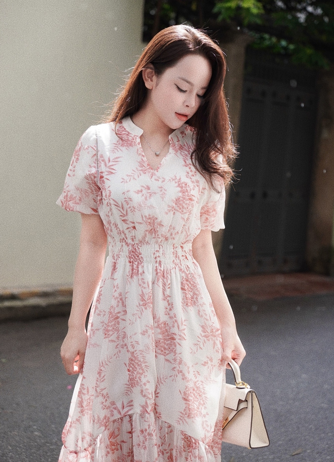 Váy voan, lụa mỏng nhẹ tạo nét bay bổng cho tủ đồ mùa hạ Váy voan, lụa mỏng nhẹ tạo nét bay bổng cho tủ đồ mùa hạ- Ảnh 11.