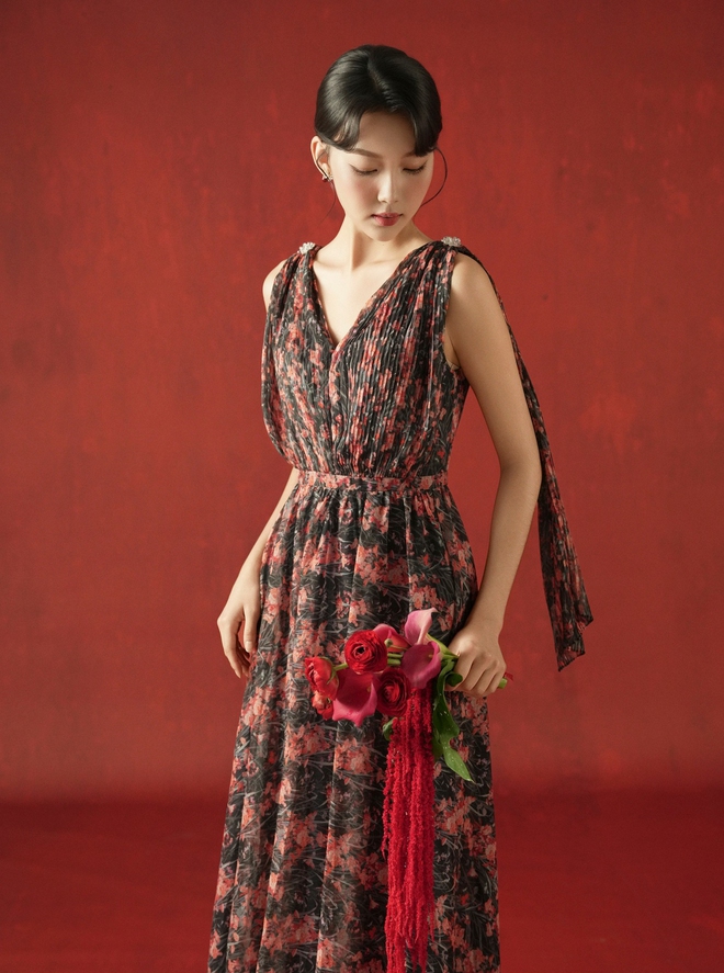 Váy voan, lụa mỏng nhẹ tạo nét bay bổng cho tủ đồ mùa hạ Váy voan, lụa mỏng nhẹ tạo nét bay bổng cho tủ đồ mùa hạ- Ảnh 9.