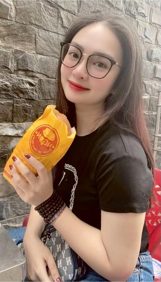 Ph&iacute;a Thiện Nh&acirc;n l&ecirc;n tiếng giữa ồn &agrave;o - Ảnh 2.