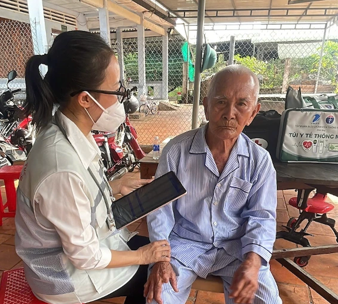 TP.HCM: Người d&acirc;n x&atilde; Hiệp phước, Đất Đỏ, Bắc T&acirc;n Uy&ecirc;n đ&atilde; c&oacute; b&aacute;c sĩ gia đ&igrave;nh - Ảnh 3.