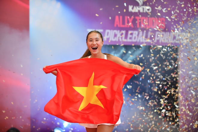 Pickleball Việt Nam c&oacute; 'bom tấn' mới, L&yacute; Ho&agrave;ng Nam đ&oacute;n đồng đội đẳng cấp- Ảnh 5.