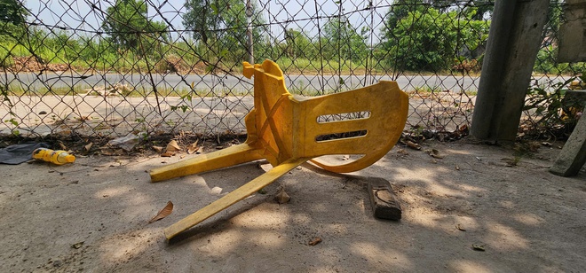 Chủ gara ở Củ Chi tố bị hàng xóm hành hung sau khi hỏi tiền sửa xe- Ảnh 2. Chủ gara ở Củ Chi tố bị hàng xóm hành hung sau khi hỏi tiền sửa xe- Ảnh 2.