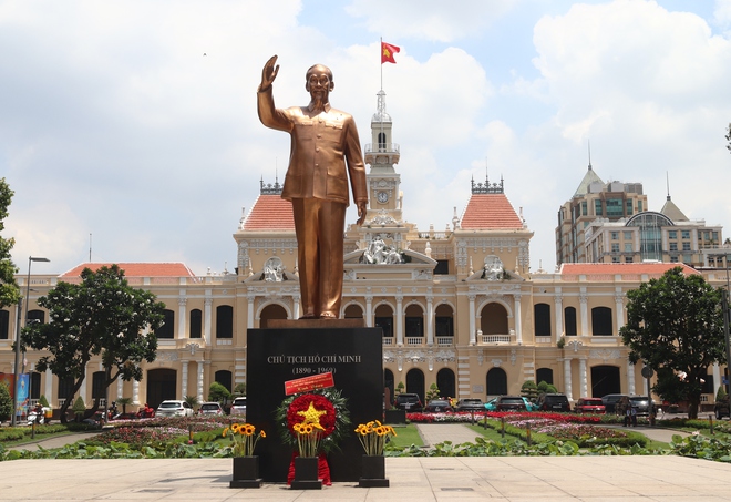 K&yacute; ức lịch sử về B&aacute;c Hồ trong nhịp sống hiện đại - Ảnh 1.