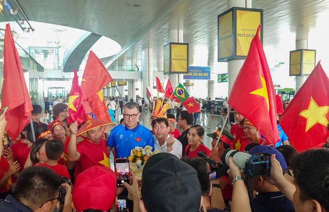 HLV U.17 Việt Nam n&oacute;i cực hay sau h&agrave;nh tr&igrave;nh ấn tượng tại ch&acirc;u &Aacute; v&agrave; gi&agrave;nh v&eacute; World Cup- Ảnh 3.