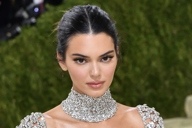 Kendall Jenner lộ tin đồn hẹn hò ‘nam thần’ Jacob Elord - Ảnh 3.
