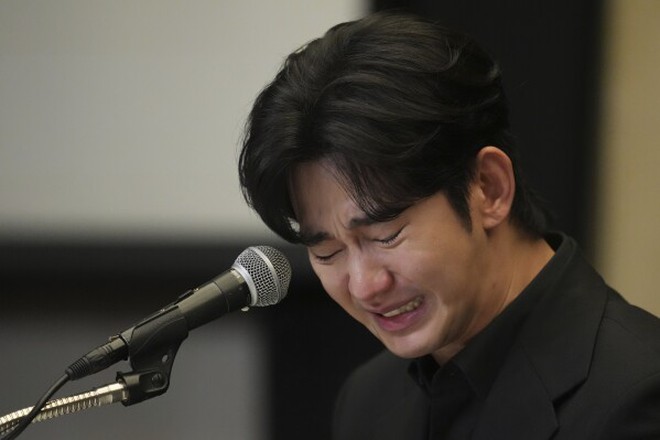Tài tử 'Nữ hoàng nước mắt' Kim Soo Hyun được minh oan, giám đốc Hoverlab bị bắt- Ảnh 1. Tài tử 'Nữ hoàng nước mắt' Kim Soo Hyun được minh oan, giám đốc Hoverlab bị bắt- Ảnh 1.