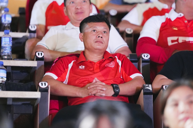 CLB CAHN c&oacute; bước đi quan trọng, Quang Hải c&ugrave;ng Nguyễn Filip rạng rỡ c&oacute; mặt- Ảnh 7.