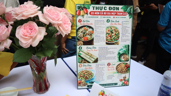 Lễ hội quả điều vàng Đồng Nai: Trăm món ăn từ điều miễn phí- Ảnh 16. Lễ hội quả điều vàng Đồng Nai: Trăm món ăn từ điều miễn phí- Ảnh 16.