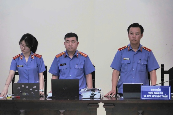 Viện kiểm sát bác đề nghị miễn tội của cựu Tổng giám đốc VICEM- Ảnh 1. Viện kiểm sát bác đề nghị miễn tội của cựu Tổng giám đốc VICEM- Ảnh 1.