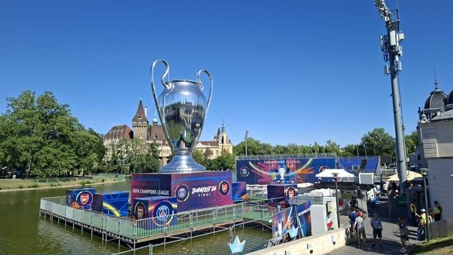 Chung kết Champions League: Arsenal đại chiến PSG, Budapest &lsquo;căng m&igrave;nh&rsquo; đ&oacute;n si&ecirc;u b&atilde;o b&oacute;ng đ&aacute;- Ảnh 3.