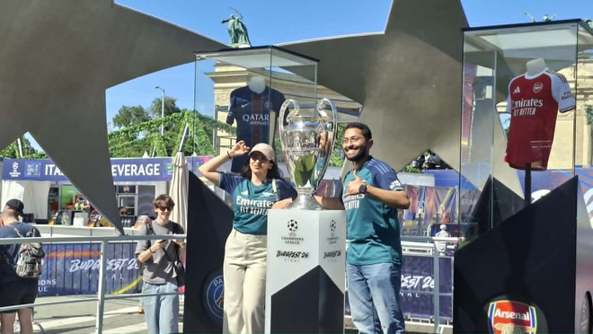 Chung kết Champions League: Arsenal đại chiến PSG, Budapest &lsquo;căng m&igrave;nh&rsquo; đ&oacute;n si&ecirc;u b&atilde;o b&oacute;ng đ&aacute;- Ảnh 2.