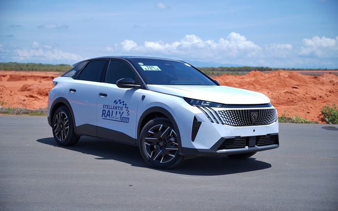 SUV ch&acirc;u &Acirc;u Peugeot 3008 mới tại Việt Nam c&oacute; 2 phi&ecirc;n bản, gi&aacute; từ 1,279 tỉ- Ảnh 4.