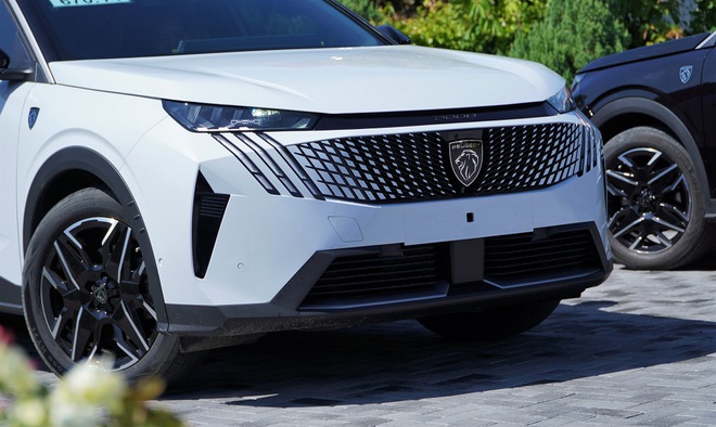 SUV ch&acirc;u &Acirc;u Peugeot 3008 mới tại Việt Nam c&oacute; 2 phi&ecirc;n bản, gi&aacute; từ 1,279 tỉ- Ảnh 7.